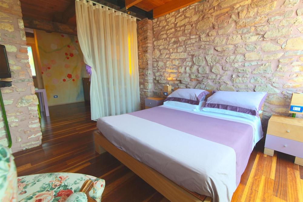Dimora Le Nove Fate Hotel Bergamo Bagian luar foto