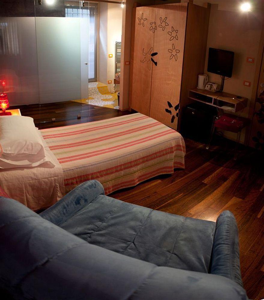 Dimora Le Nove Fate Hotel Bergamo Bagian luar foto
