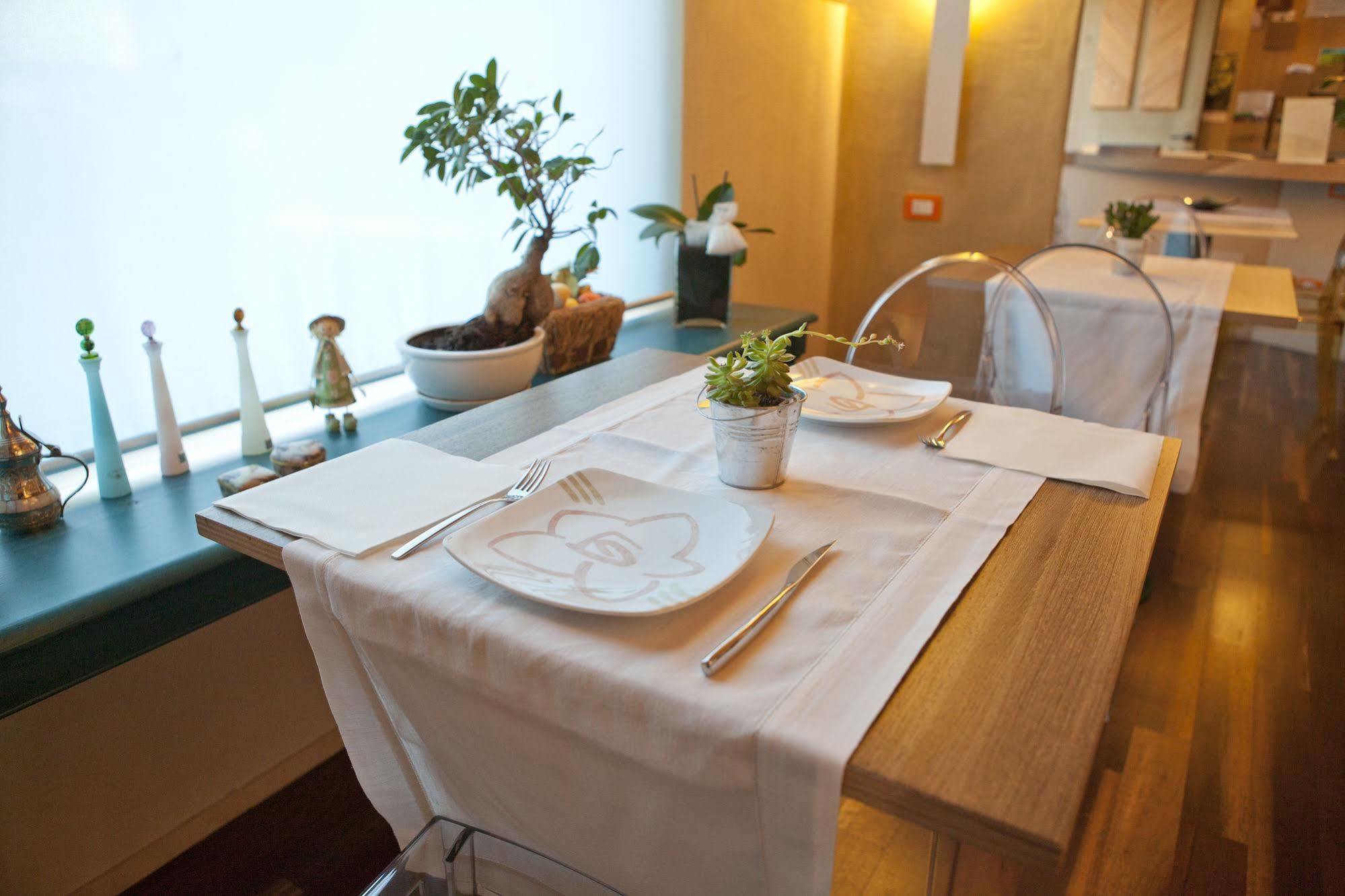 Dimora Le Nove Fate Hotel Bergamo Bagian luar foto